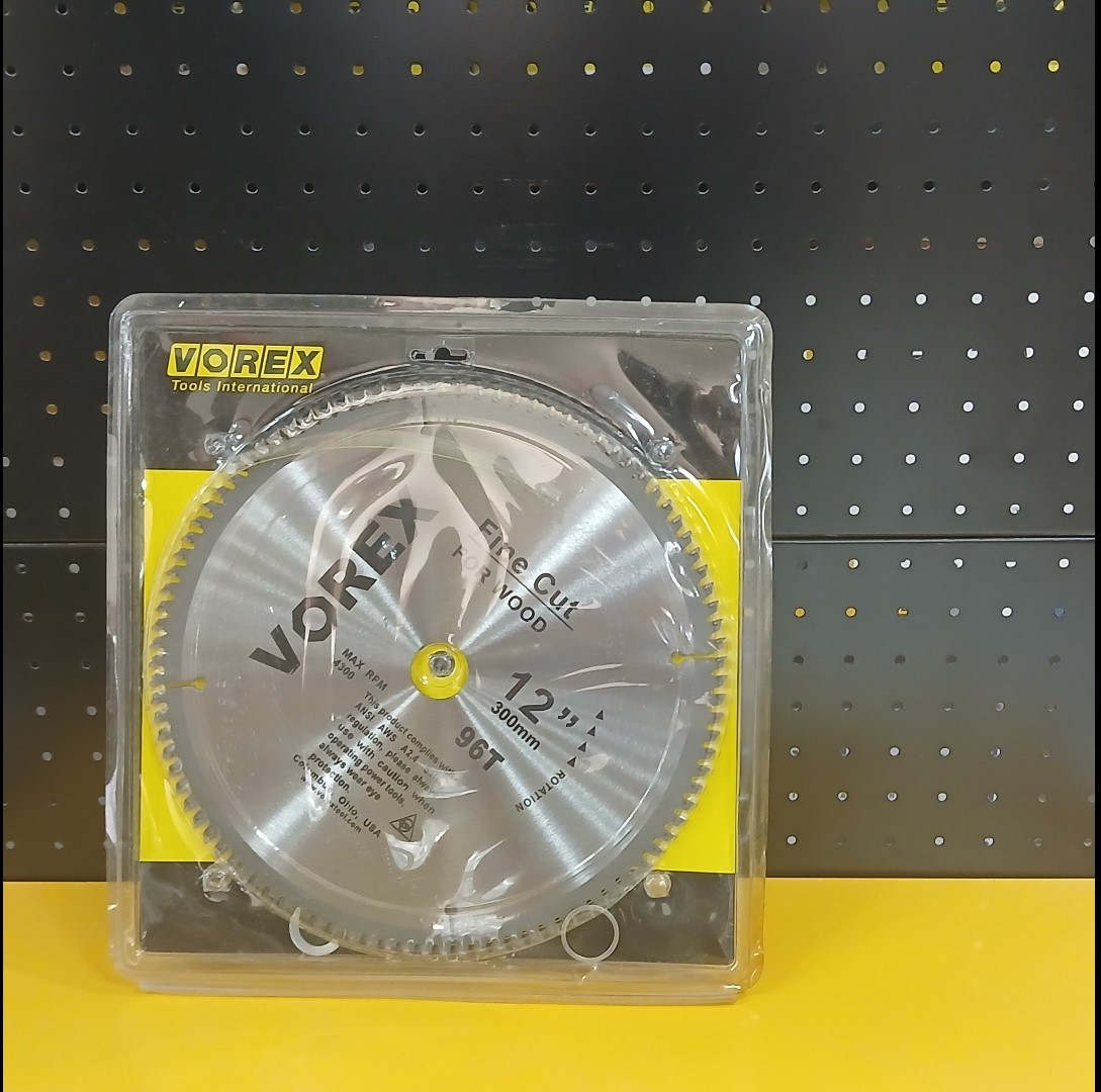 تیغ اره گردالماسه 30 سانت VOREW USA چوب